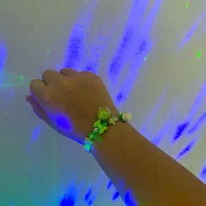 This is a cute bracelet